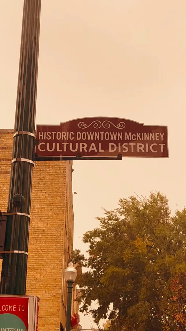 Something’s brewing in Historic Downtown McKinney. Follow the scent of coffee through the Creepy Coffee Crawl, a self-guided adventure with five seasonal coffee tastings, festive treats, and a few del