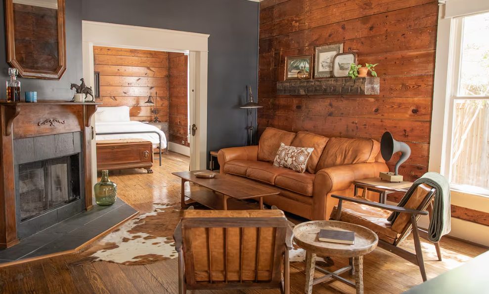 A historic, character-filled place to stay in McKinney